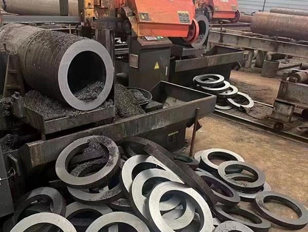 德钦零售 42CrMo无缝管 切割下料 试样采购